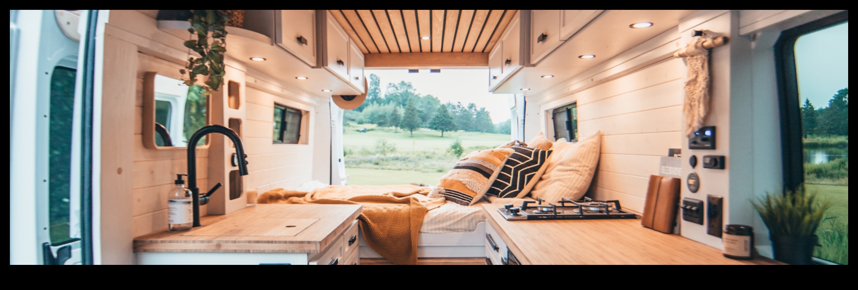 Highway Homestead: האומנות של הפיכת טנדרים לבתים ניידים