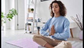 בריאות קורנת: כיצד מדיטציה מגבירה את החוסן הרגשי ואת הרווחה הנפשית