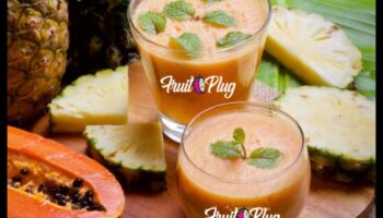 בריחה טרופית: העבר את עצמך עם שייק פירות אקזוטיים